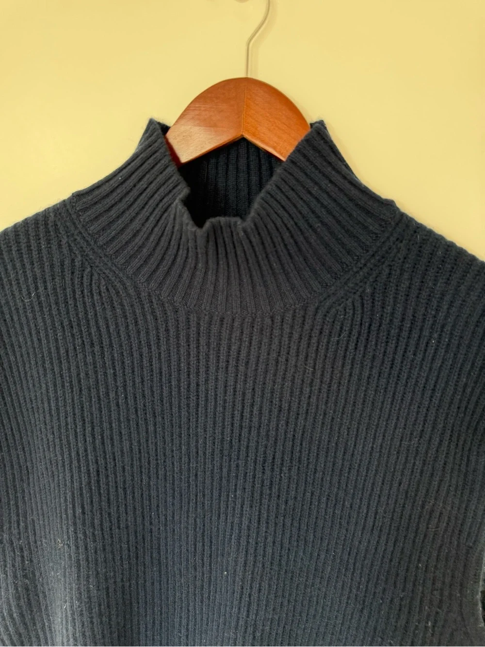 J. Crew Sleeveless Turtleneck Sweater Size Extra Large